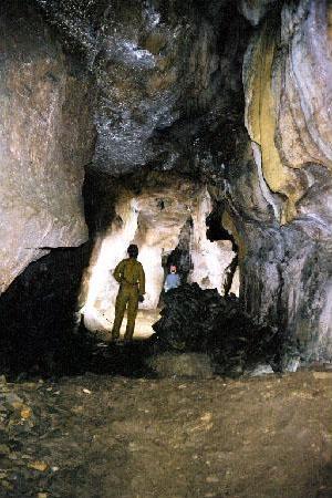 Grotte de l'Entonnoir Entonnoir